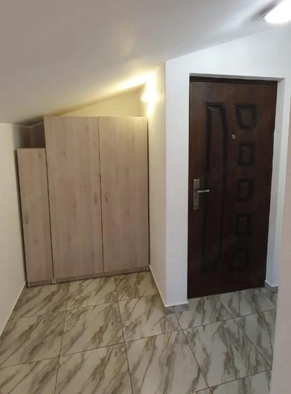 Garsonieră decomandată în Delfinariu