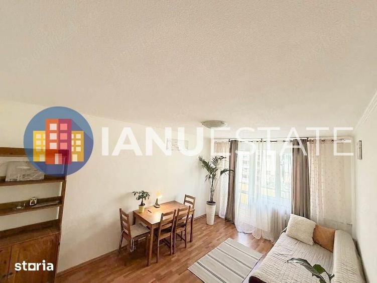 Apartament cu 3 camere semidecomandat în Obor