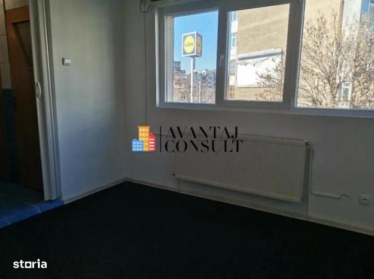 Spațiu comercial, de 60 mp, în Mihai Bravu