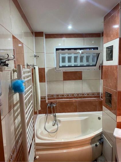 Apartament cu 2 camere nedecomandat în Central