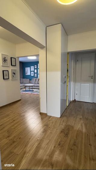 Apartament cu 4 camere în 13 Septembrie