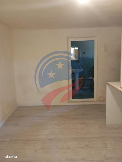 Casă cu 2 camere cu Teren 624 Mp în Bariera Vâlcii