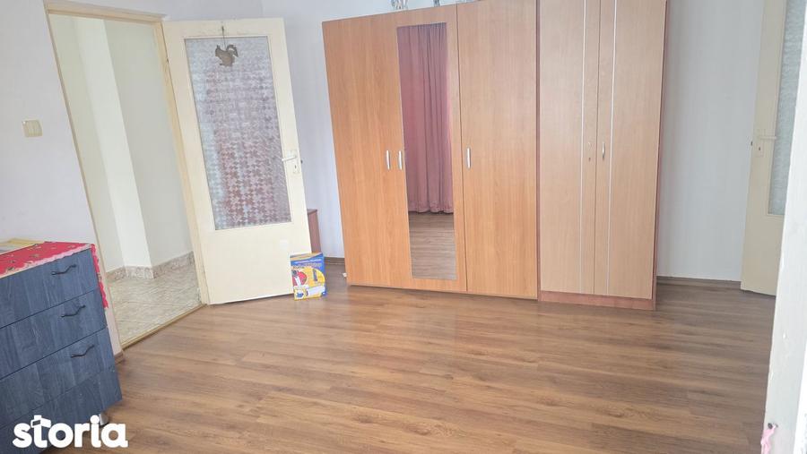 Apartament cu 3 camere în Ultracentral