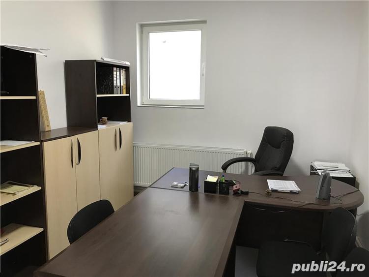 Spațiu comercial, de 90 mp, în Central