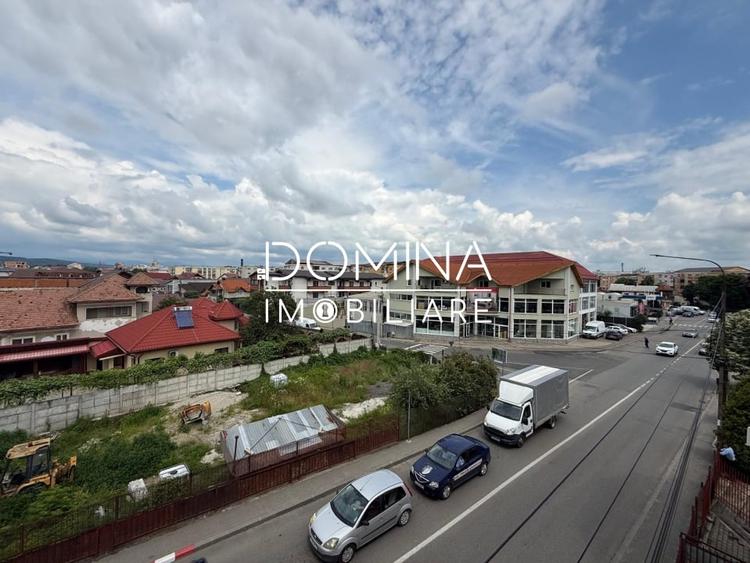 Spațiu comercial, de 300 mp, în Sud