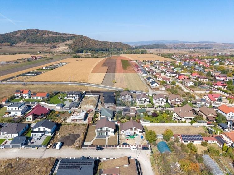 Teren Construcții intravilan de 824 mp, în Hărman