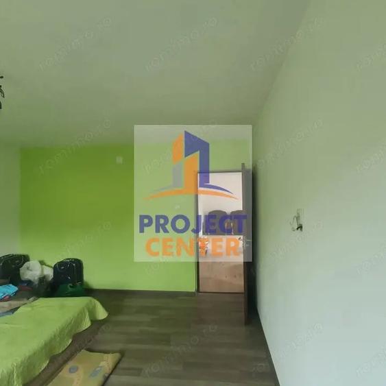 Casă cu Teren 300 Mp în Geamăna