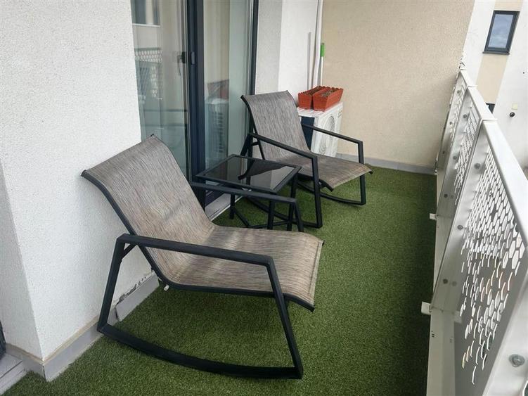 Apartament cu 2 camere decomandat în Vest