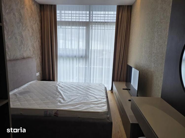 Apartament cu 3 camere semidecomandat, mobilat în Floreasca