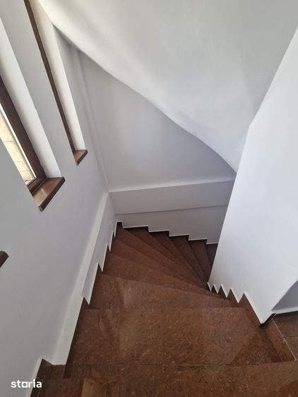 Apartament cu 3 camere decomandat în Nord