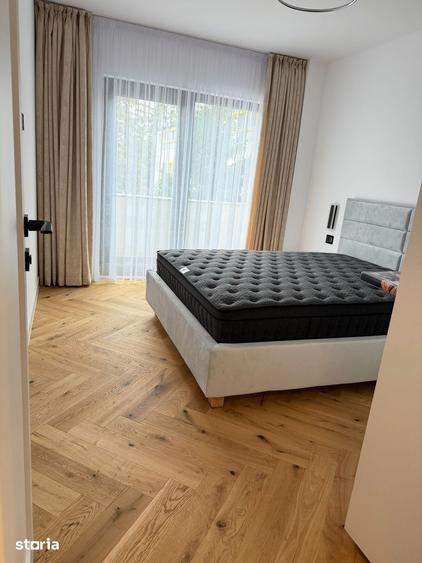 Apartament cu 3 camere în Oituz