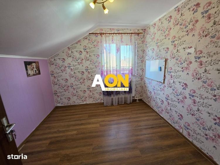 Casă cu 4 camere în Vințu de Jos