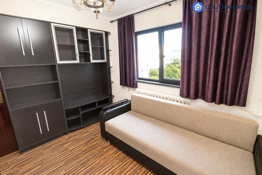 Apartament cu 3 camere decomandat, mobilat în Tineretului