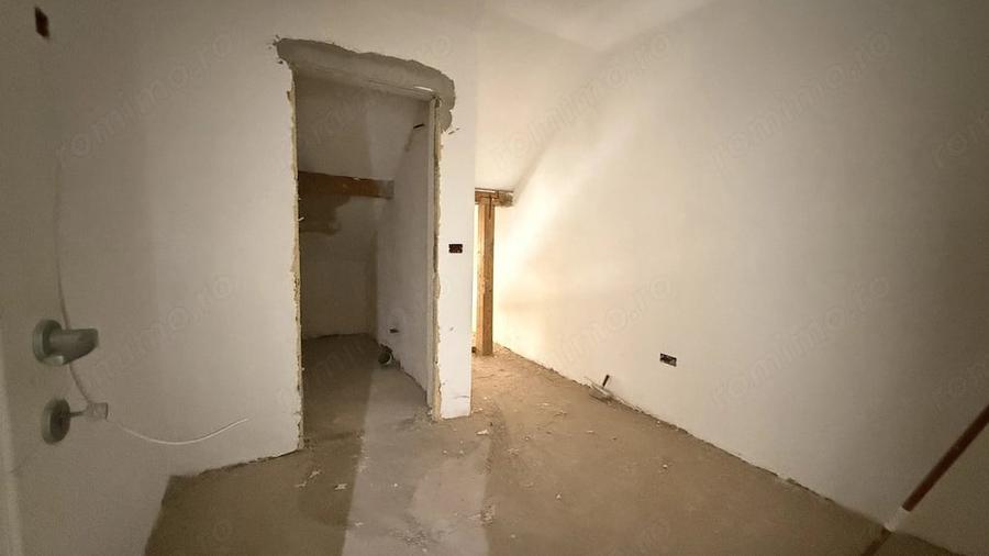 Casă cu 2 camere cu Teren 1836 Mp în Dudeștii Noi