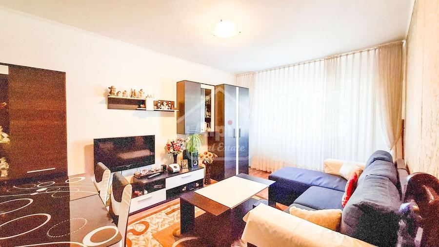 Apartament cu 3 camere decomandat, mobilat în Astra