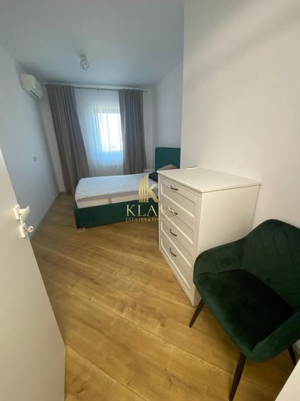 Apartament cu 3 camere semidecomandat, mobilat în Nord