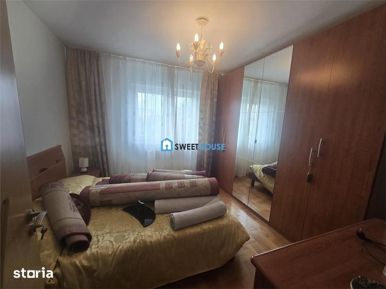 Apartament cu 3 camere decomandat în Central