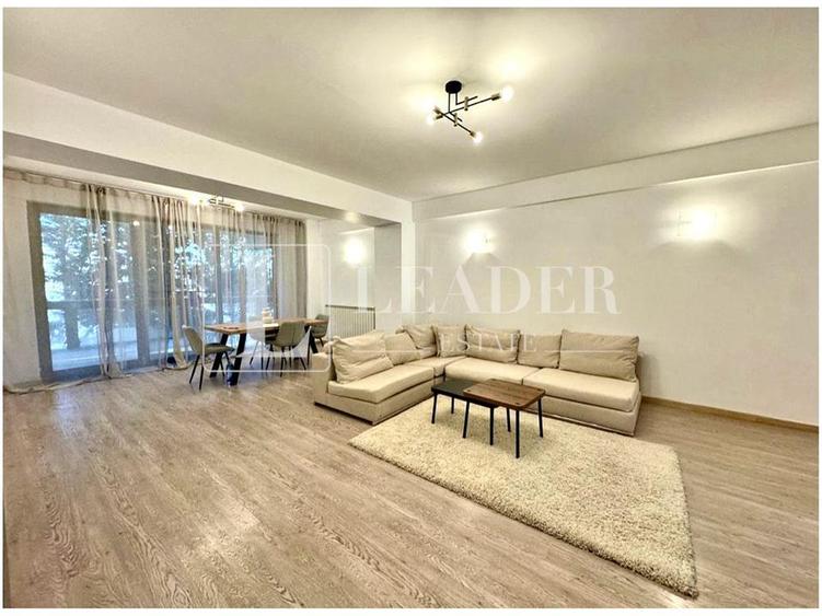 Apartament cu 3 camere decomandat în Exterior Nord