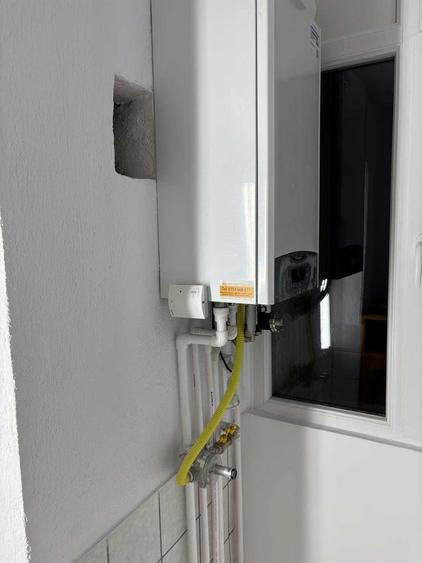 Apartament cu 3 camere decomandat în Obcini