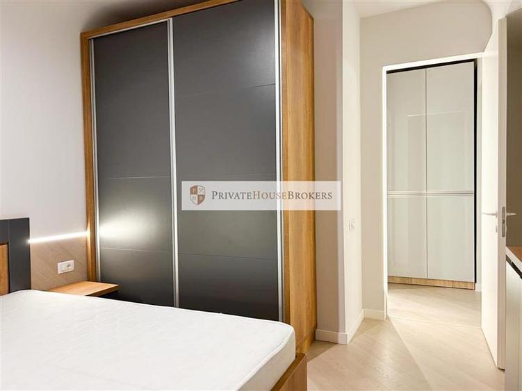 Apartament cu 2 camere semidecomandat, mobilat în Pipera