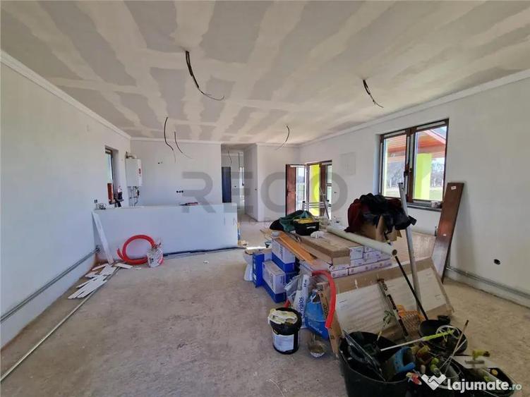 Casa noua, constructie 2025 in Bors. - 10