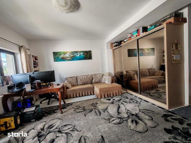 Laterala de Triplex /Bragadiru-Topaz/4 camere - 1