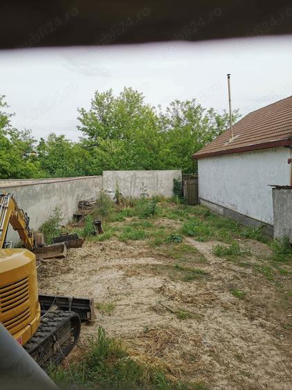 Casă cu 4 camere cu Teren 375 Mp în Cazasu
