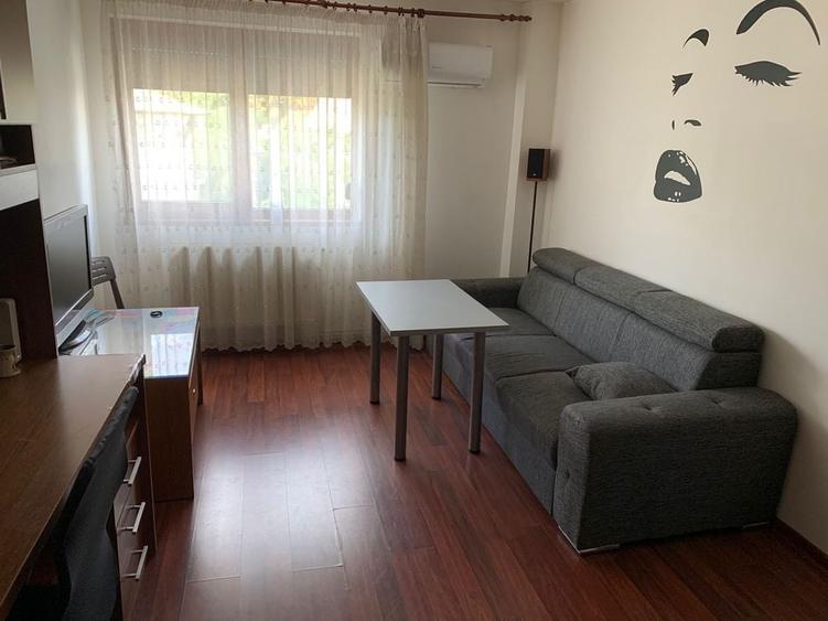 Apartament cu 2 camere în Piața Unirii