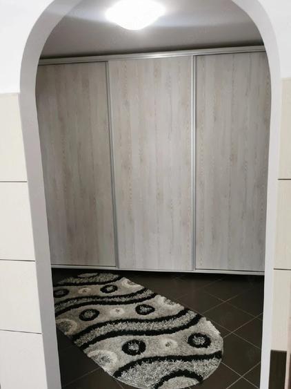 Apartament cu 2 camere decomandat în Nicolina