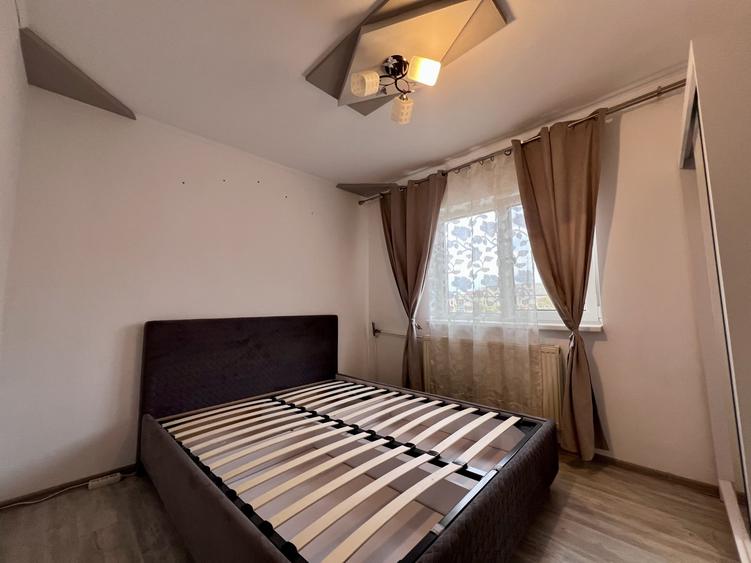 Apartament cu 2 camere semidecomandat, mobilat în Lipovei
