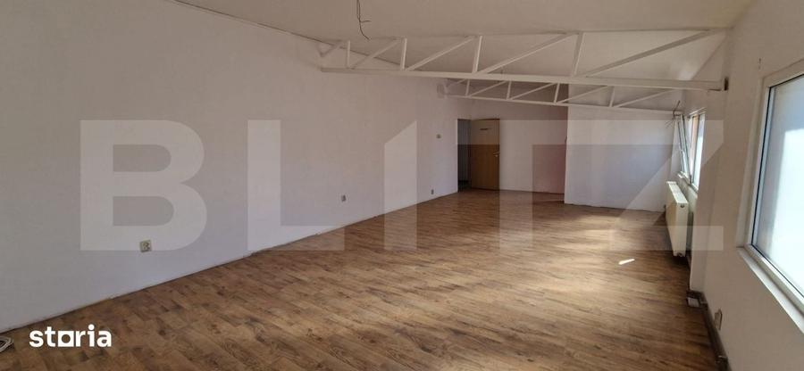 Spațiu comercial, de 300 mp, în Bariera Vâlcii