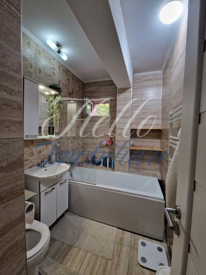 Apartament cu 2 camere semidecomandat, mobilat în Baciu