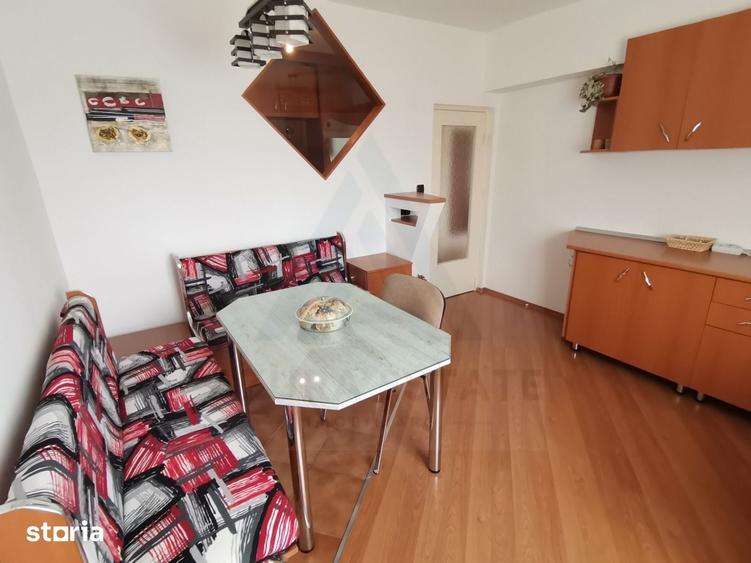 Apartament cu 4 camere în Ultracentral