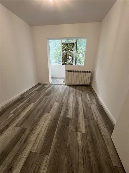 Vanzare apartament 3 camere decomandat 2 bai - renovat complet - 8