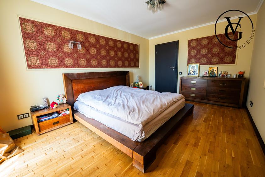 Casă individuală cu 5 camere cu Teren 600 Mp în Corbeanca