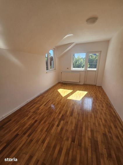 Casă cu 5 camere cu Teren 250 Mp în Gheorgheni