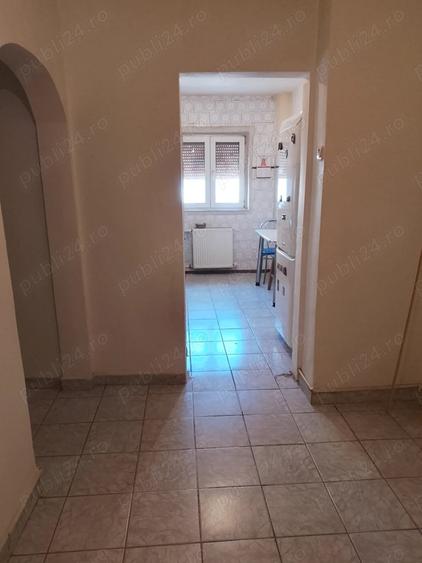 Apartament cu 2 camere decomandat, mobilat în Gorjului