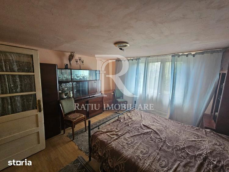 Casă cu 2 camere cu Teren 4348 Mp în Spinuș