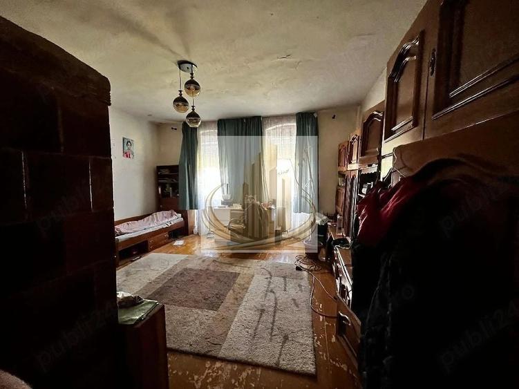 Casă individuală cu 4 camere cu Canalizare în Sânandrei