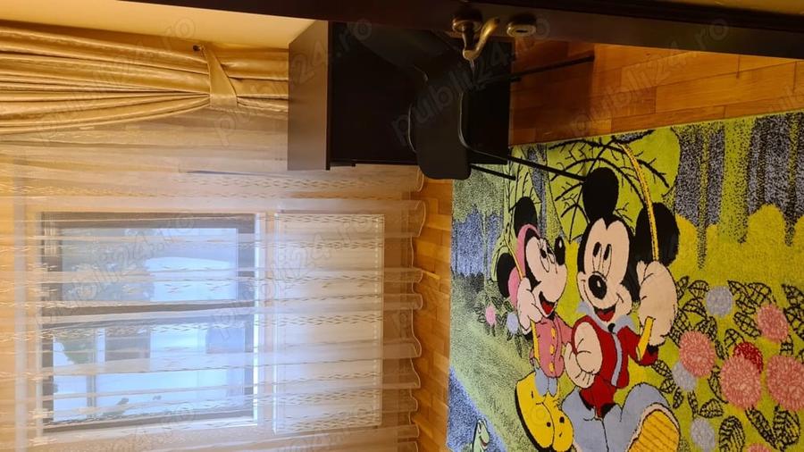 Inchiriere apartament cu 3 camere zona centrala - 1