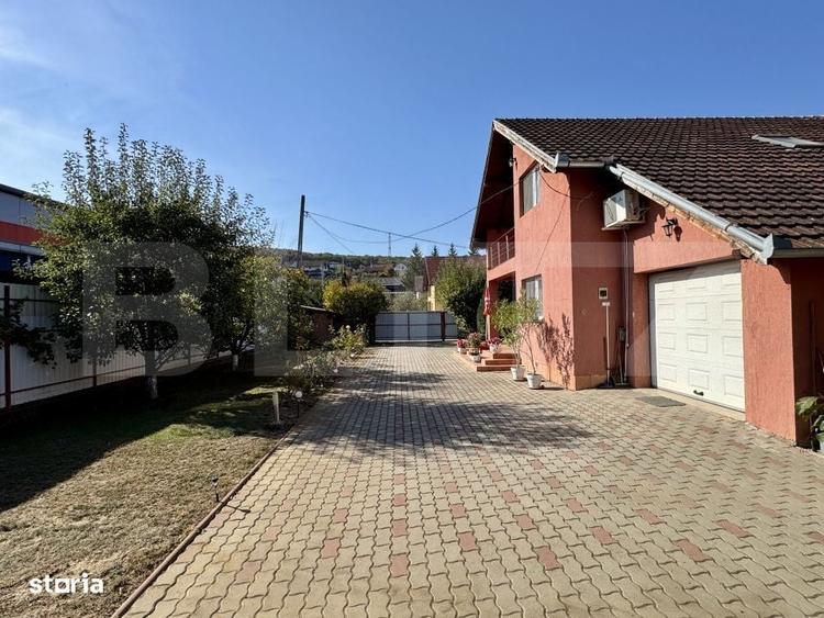 Casă cu 4 camere în Corunca