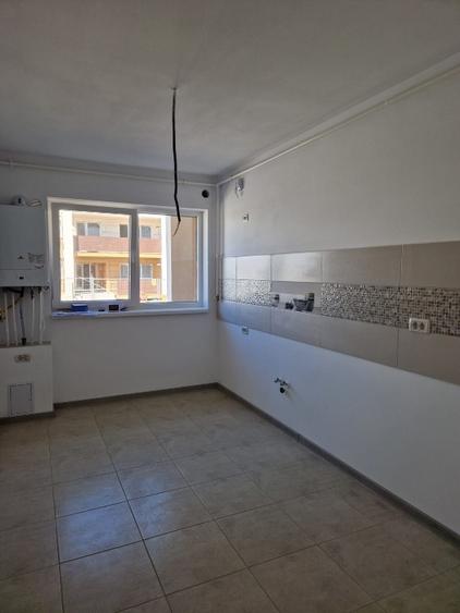 Apartament cu 2 camere decomandat în Sânpetru