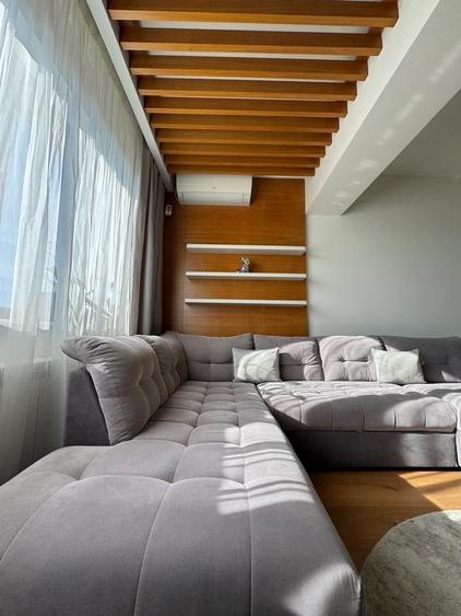 Apartament cu 3 camere decomandat în Olteniței