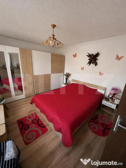 Casă cu 3 camere cu Teren 1338 Mp în Corunca