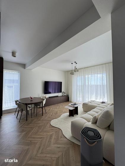 Casă cu 3 camere cu Teren 300 Mp în Berceni