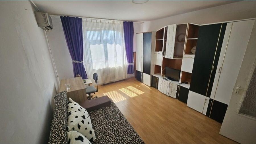 Inchiriez Apartament Srtada ursului, Uta, Arad - 1