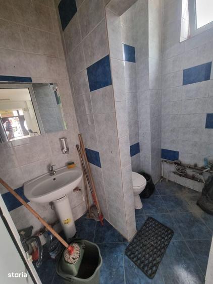 Spațiu comercial, de 70 mp, în Piața Centrală