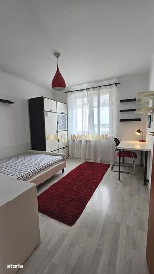 Apartament cu 4 camere, mobilat în Titan