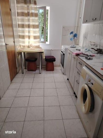 Casă cu 2 camere decomandat cu Teren 55 Mp în Podenii Noi