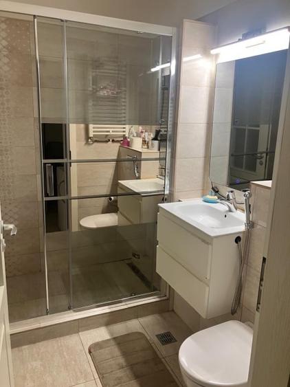 Apartament cu 3 camere decomandat, mobilat în Ultracentral